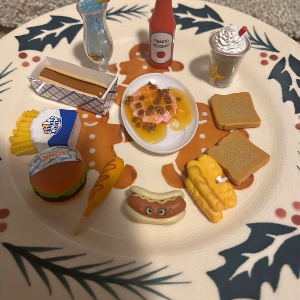 🔥🔥🔥MINI BRANDS -everything on the PLATE (PLATE NOT INCLUDED)
